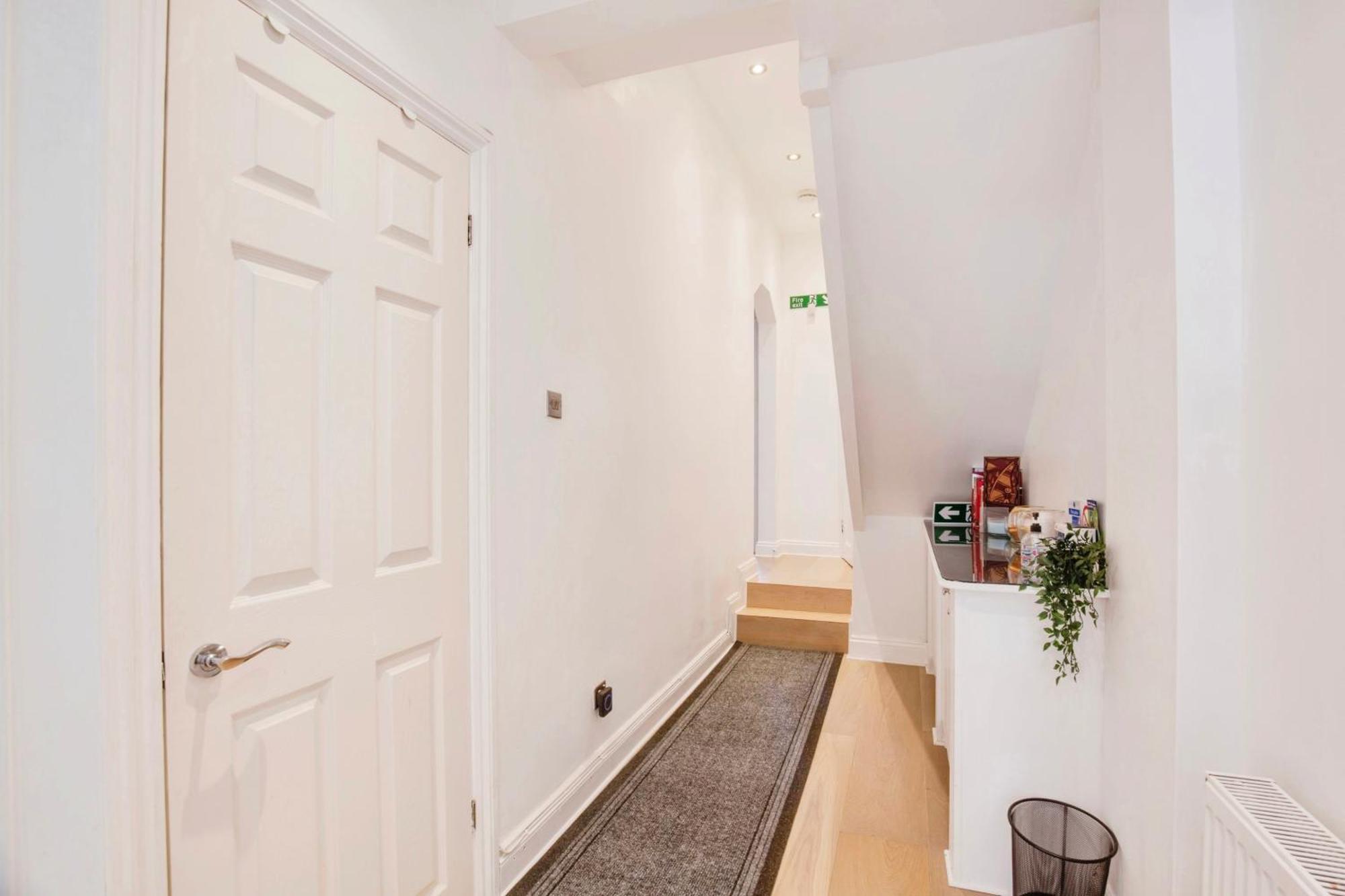 Lovely 2 Bedroom Ground Floor Flat With Garden. Londyn Zewnętrze zdjęcie